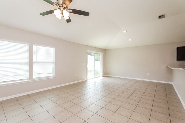 Photo - 6582 Winding Greens Dr