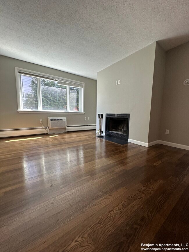 Photo - 50 Evergreen St Unit 28