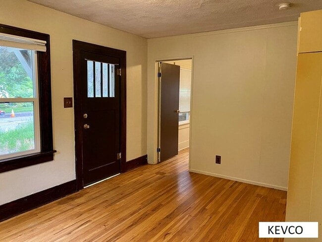 Photo - 208 E Pitkin St Unit 208 E Pitkin St