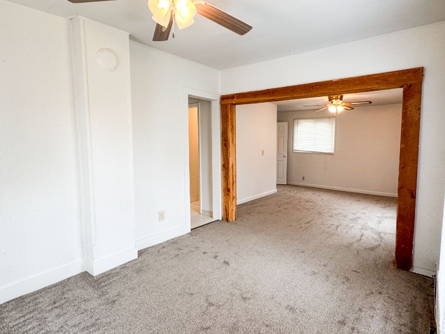 Photo - 613 S 34th St