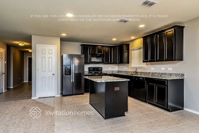 Photo - 1733 Trace Dr