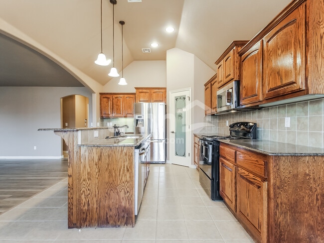 Photo - 1628 East Edgewater St S