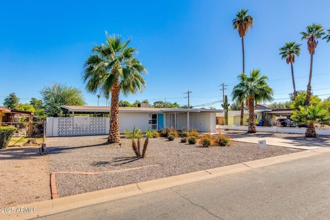 Photo - 421 N Evergreen St