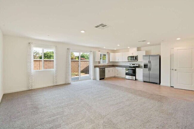 7705 Forestdale Wy