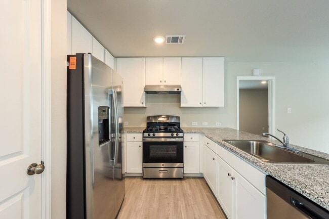 Photo - 7902 Serro Medina