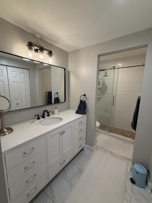 Photo - 7602 Lakeside Village Dr Unit C