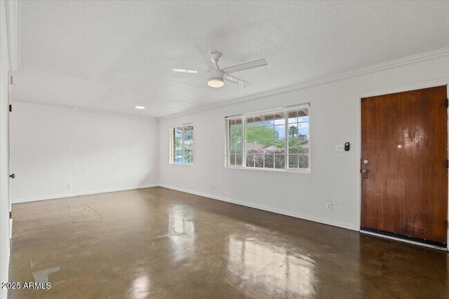 Photo - 2408 W Weldon Ave