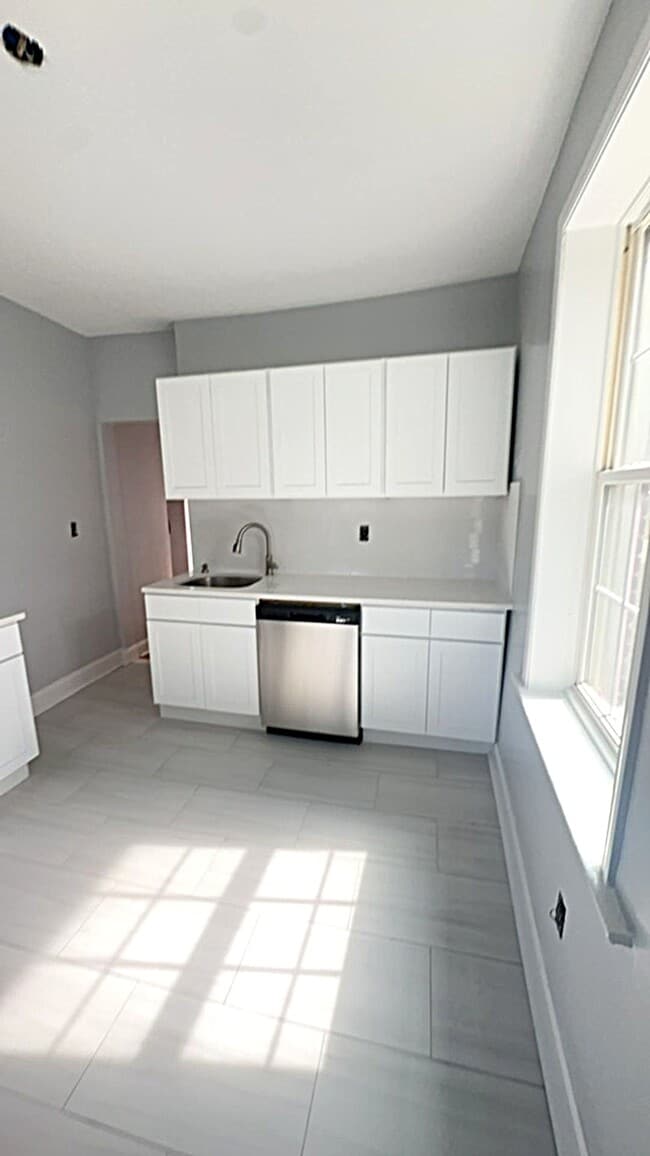 Photo - 113 67th Street