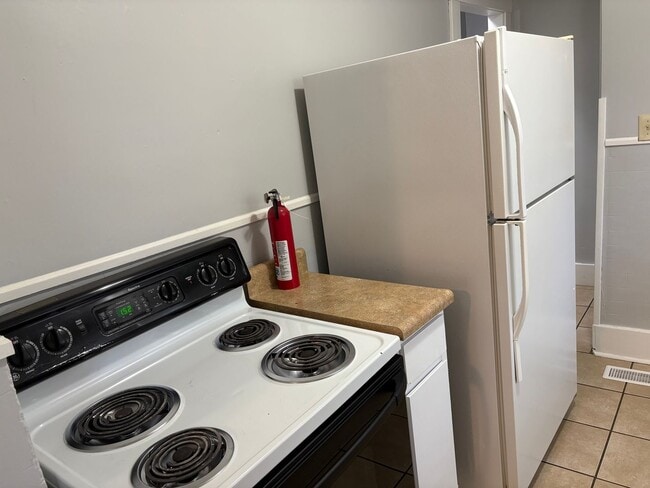 Photo - Beautiful 2 bed/ 1 bath