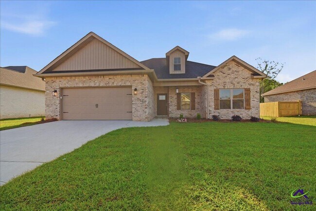 Photo - 307 Willowbrook Ln