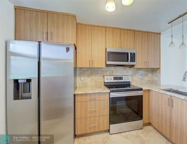 Photo - 113 Royal Pk Dr Condo Unit 1H