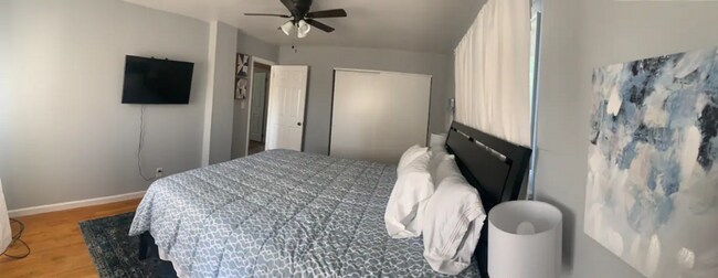 30 Royal Dr Unit 1 ( 52337154 or 726234277230246147)