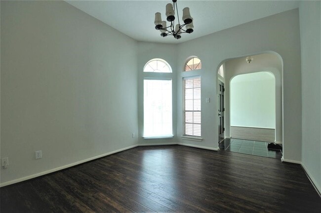 Photo - 146 Chandler Ct