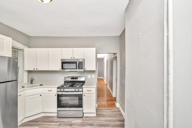Photo - 352 Norfolk St Unit 1