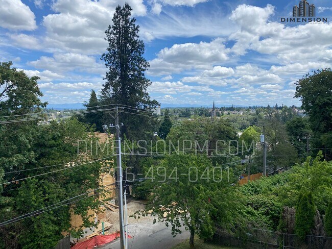 Photo - Christine Apartments