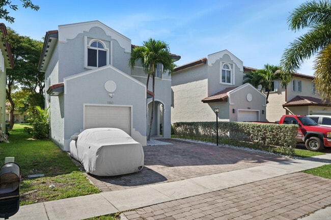 Photo - 1180 NE 41st Ave