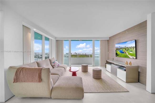 Photo - 400 South Pointe Dr Condo Unit 604