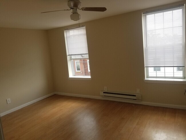 Photo - 1827 S 18th St