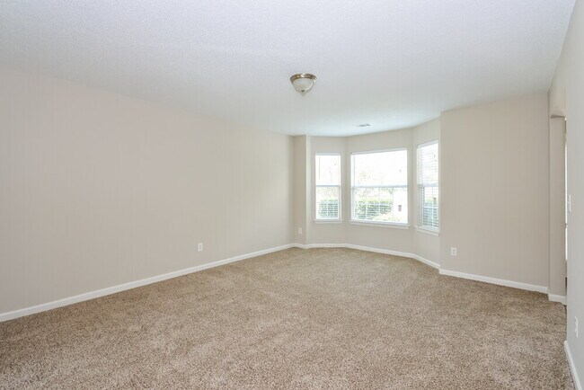Photo - 255 Hillside Oak Ln