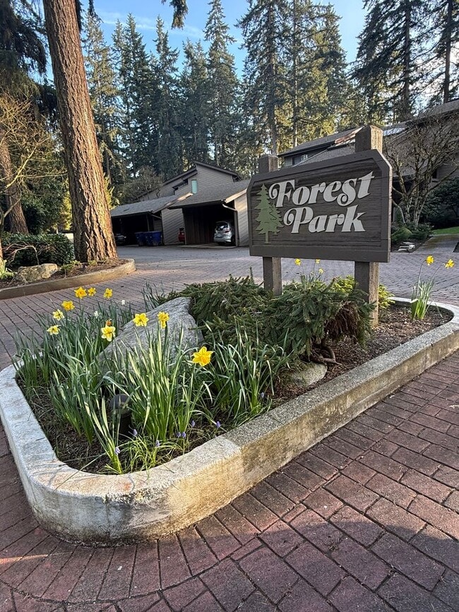 Building Photo - 19117 Ballinger Way NE