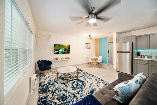 820 NE 14th Ave Unit SI ID1369638P
