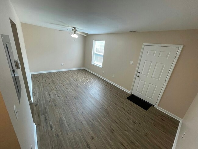 3518 E Richmond Rd Unidad 15