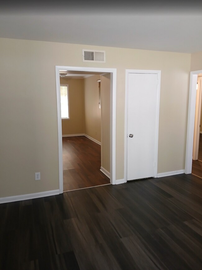 Photo - MOVE IN READY! NOW AVAILABLE!!! $0 SECURIT...
