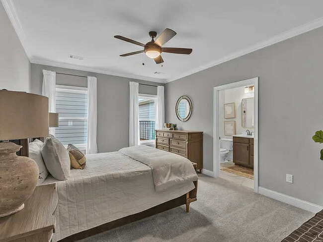 Photo - 1565 W Farmville Rd