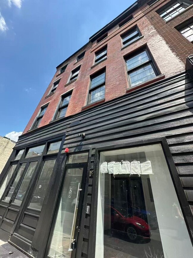 Photo - 29 S 2nd St Unit 303