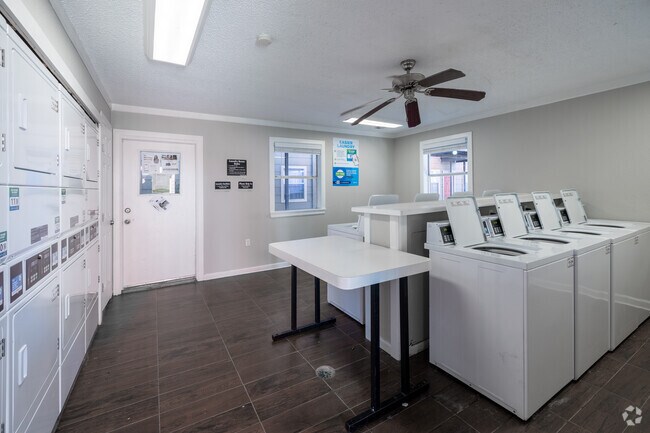 Laundry Center