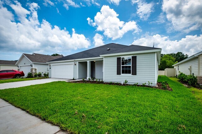 2172 Hudson Grove