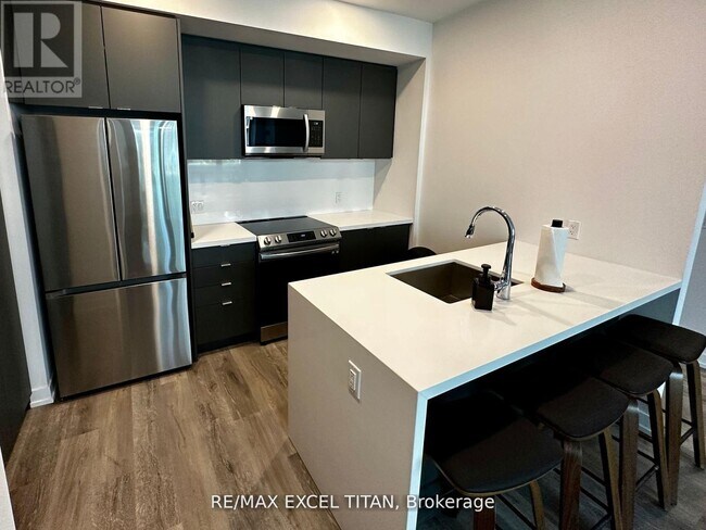 Photo - 415 Sea Ray Ave Unité G15