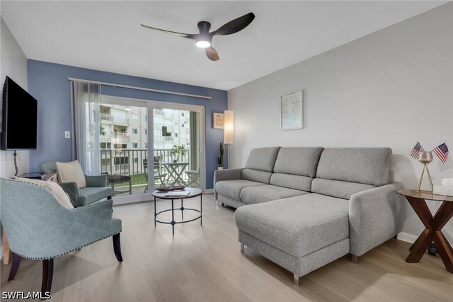 Building Photo - 7400 Estero Blvd Unit 214