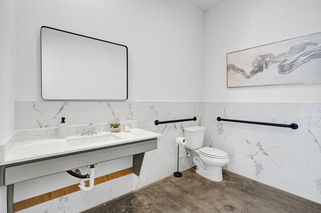 Photo - 38634 Spur 149 Rd Unit 44A