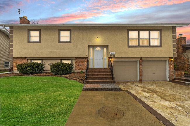 Building Photo - 15254 Ventura St Rental