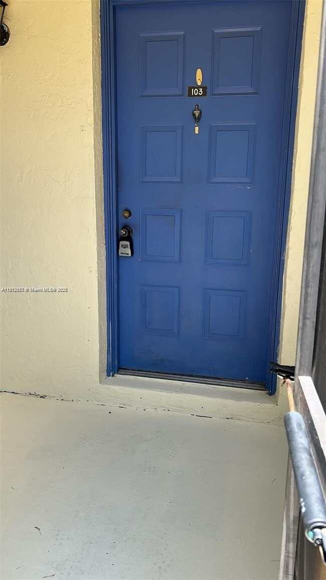 Photo - 189 Lakeview Dr Unit 103