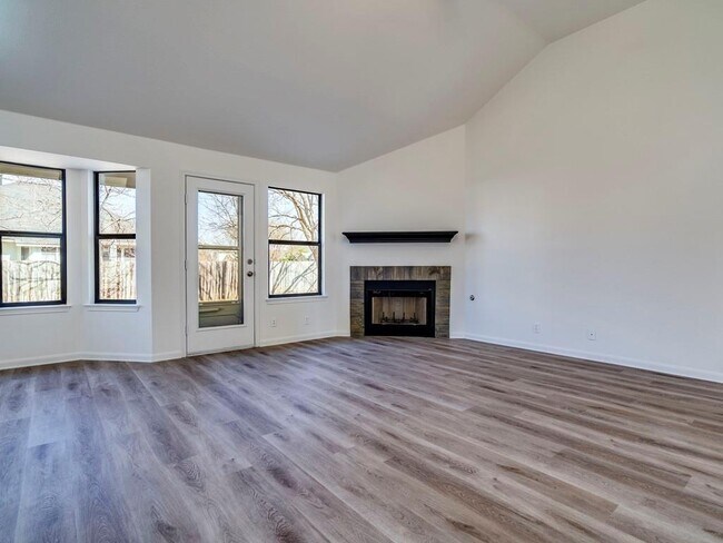 Photo - 223 Evergreen Cir