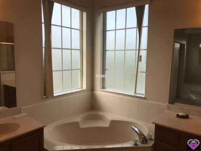 Photo - 13225 Canna Lily Dr