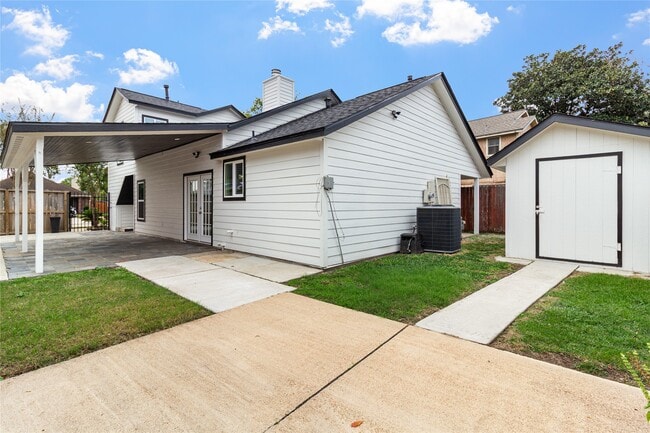 Photo - 3718 Storm Creek Dr