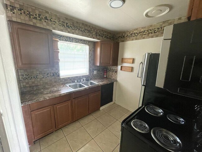 Photo - Charming Haven: Uncover Your Dream Home at 2026 JPV Street!