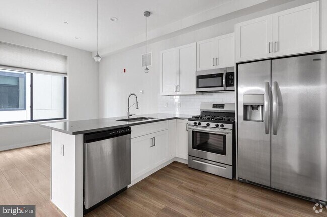 Building Photo - 362 Monastery Ave Unit 1R Rental