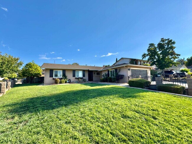 Building Photo - Large Evergreen Home with Solar & Community Pool