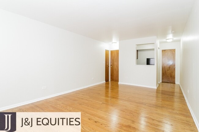 Photo - 1040 W Hollywood Ave