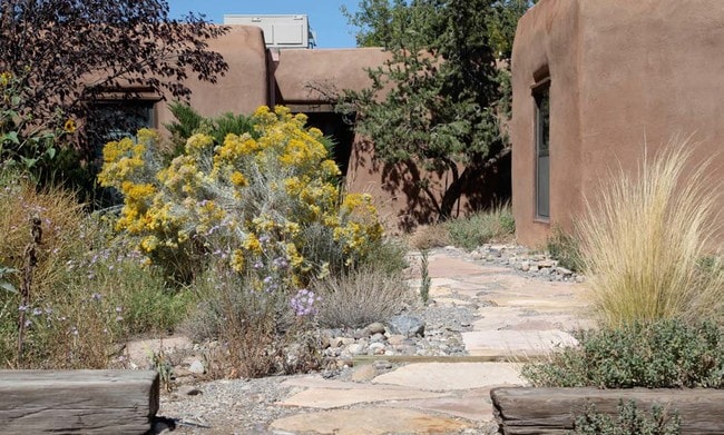 Photo - 2011 Matthew Ave