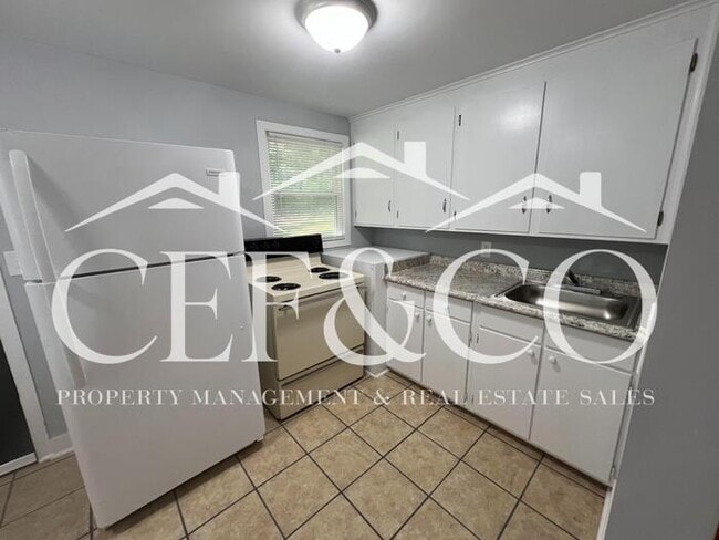 Photo - Cozy 2 bedroom 1 bathroom home now available in Moore