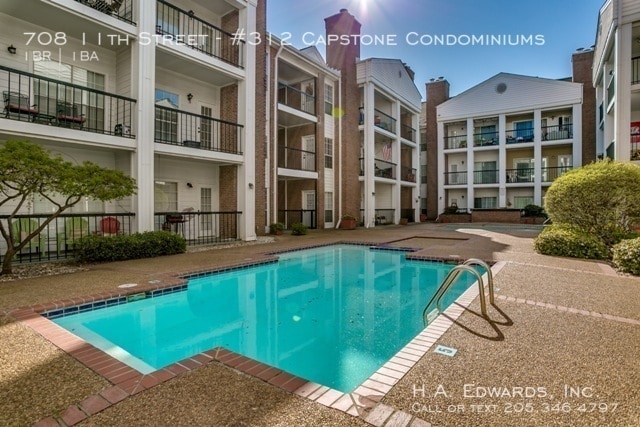Photo - 708 11th St Unidad #312 Capstone Condominiums