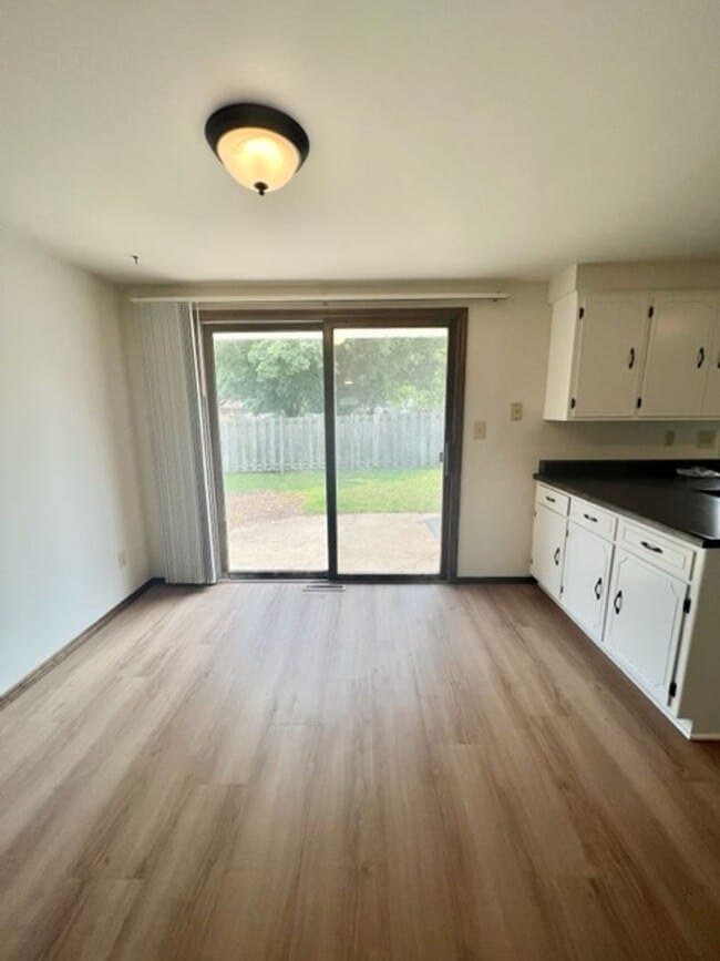 Photo - 2489 Trojan Dr