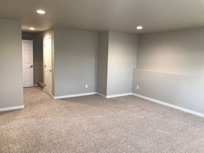 Photo - 4 Bed 2 Bath Single Family Home