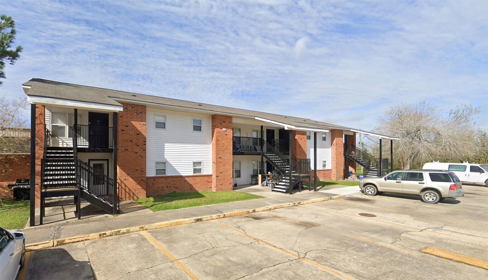 Photo - 1800 W 3rd St