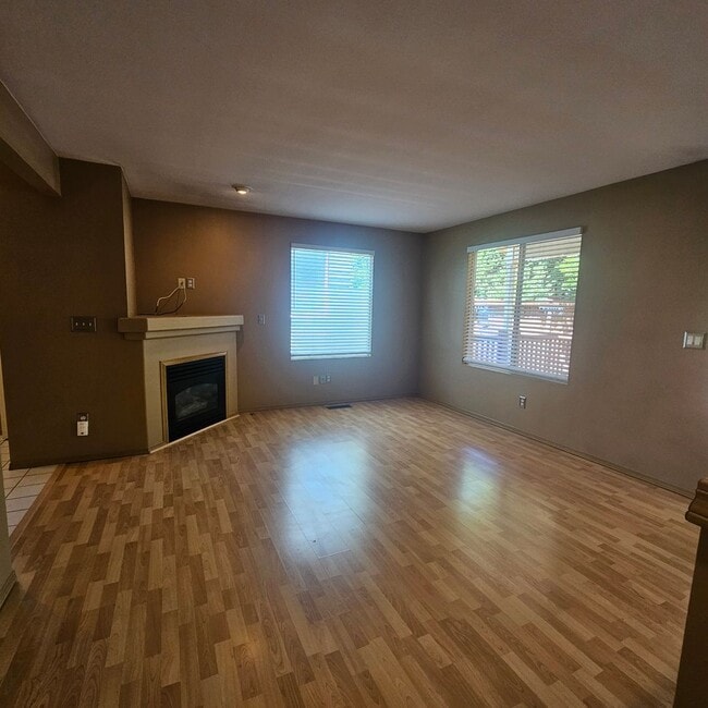 Photo - Move-In Ready Silverdale Home Close to Everything